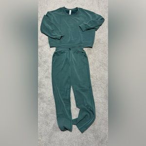 Lululemon Softstreme Set